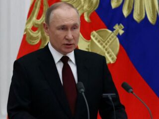  Vladimir Putin diz que "A operação especial ocorre como esperado".