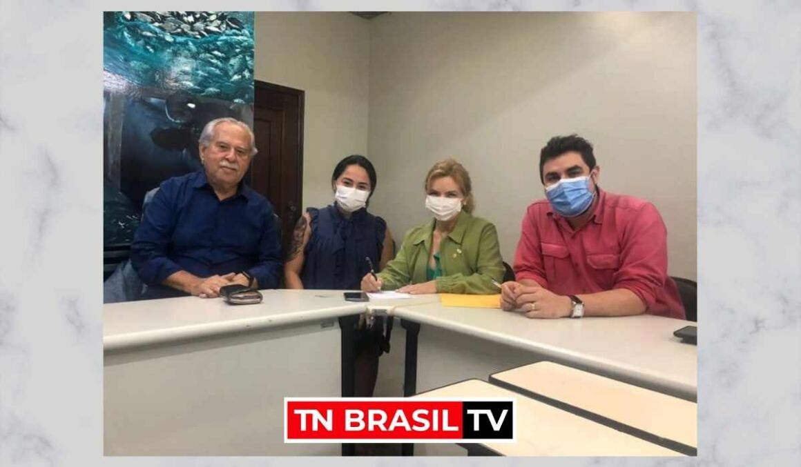 Professora Nilse Pinheiro sai do Republicanos e agora é do PDT