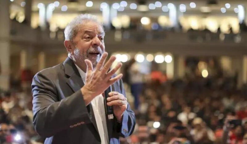 Lula rebate ameaças - "tem deputado que não quer conversar com o povo"