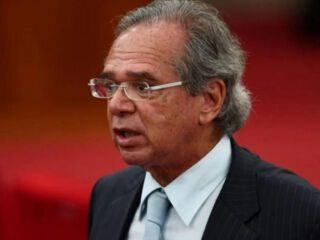 Paulo Guedes afirmar que o Brasil está mais firme e próspero.