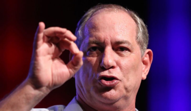 Ciro Gomes “Lula hoje é parte central do problema brasileiro"