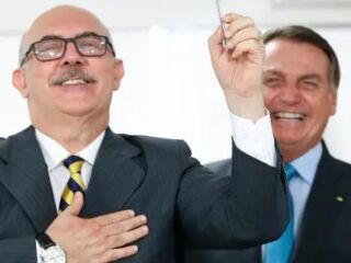 Milton Ribeiro confirma à PF que recebeu o pastor Gilmar à pedido do presidente Bolsonaro.