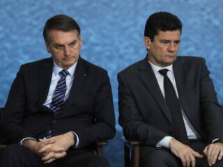 “Sergio Moro, além de traíra é mentiroso, né?”, disse Bolsonaro durante uma live.