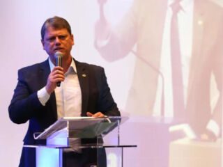 Tarcísio de Freitas "Jair Bolsonaro é um fenômeno político inquestionável"