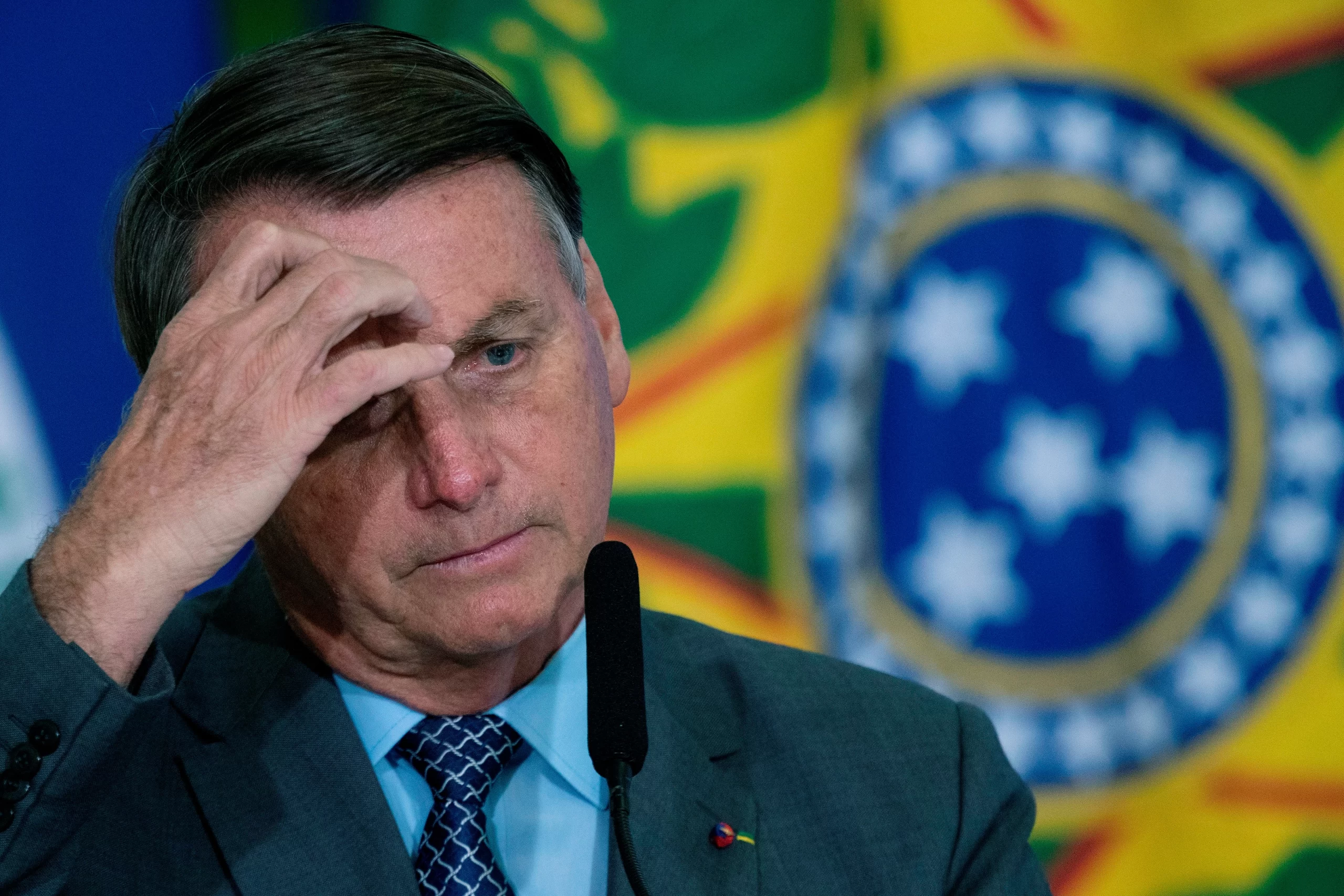 Aversão a Bolsonaro é acentuada entre as mulheres pobres e ricas