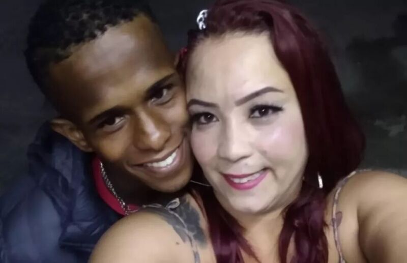 Mulher é assassinada com água quente pelo namorado, que se matou após o crime