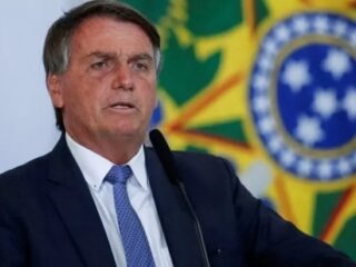 Bolsonaro volta atacar STF e diz que não descartou a idéia das Forças Armadas na eleição