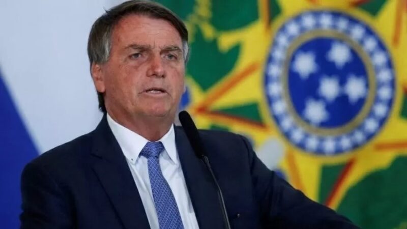 Bolsonaro volta atacar STF e diz que não descartou a idéia das Forças Armadas na eleição