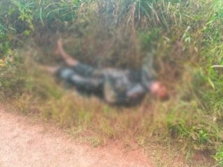Vídeo: Corpo de um homem carbonizado é encontrado por moradores em Marabá