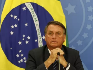 Bolsonaro reafirma que não cumprirá decisões do STF