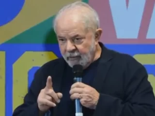“Desumano”, “mentiroso compulsivo” e “desequilibrado” marcam discurso de Lula contra Bolsonaro