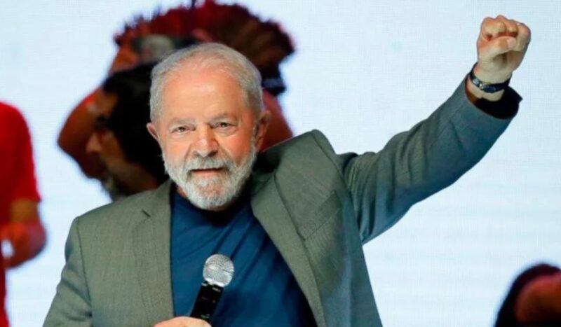 “Se pudesse roubar na urna, eu não teria sido presidente”, afirma Lula