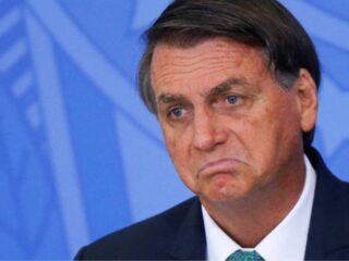 "Tem que correr atrás", Bolsonaro afirma que não cria empregos