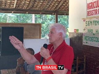 Deputado Federal Airton Faleiro, do PT, debate a conjuntura política do Pará e do Brasil, em Cametá