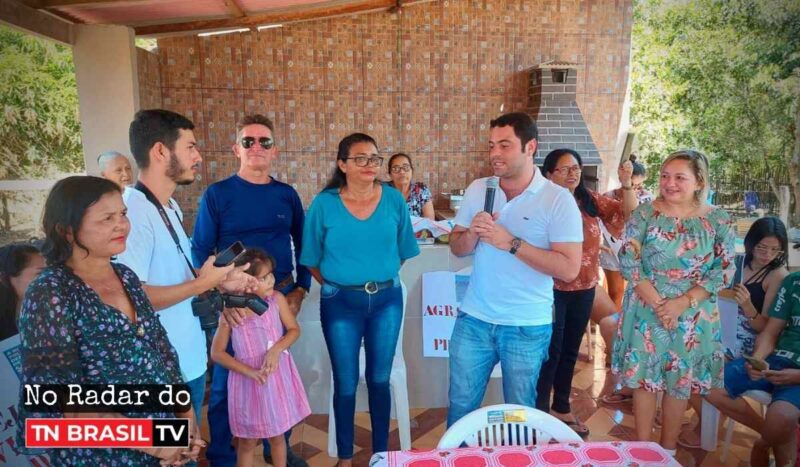 Vereadora Rosa da Saúde recebe o Deputado Gustavo Sefer, em Tailândia