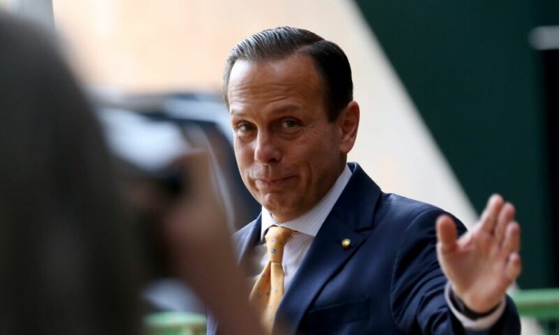 Para Doria, Bolsonaro planeja adiar as eleições: 'É um doente'