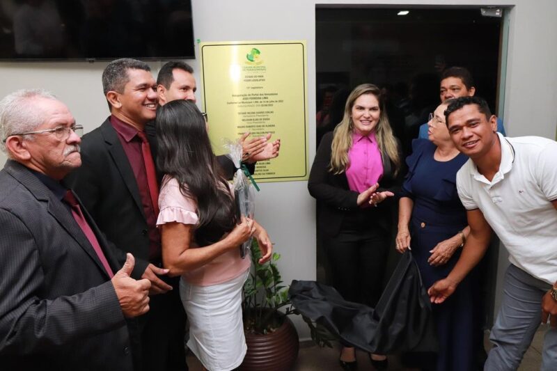 Tatiane Helena participa da inauguração do Portal dos Vereadores na Câmara Municipal de Paragominas