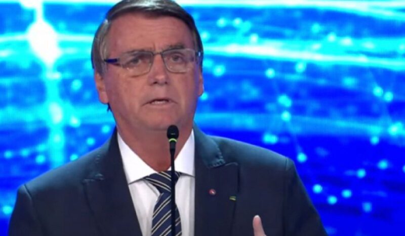 Após debate da Band, Bolsonaro desiste de novas sabatinas