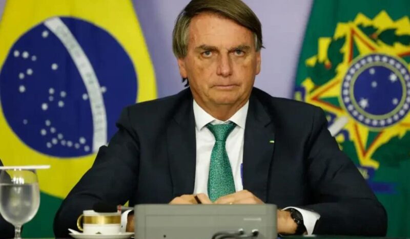 Bolsonaro veta aumento de verba para merenda escolar