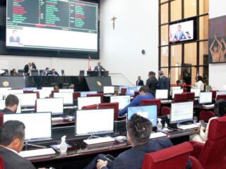 Deputados aprovaram as contas do governador Helder Barbalho do exercício de 2021