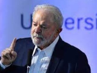 TSE ordena retirada de conteúdo de Lula das redes sociais por propaganda eleitoral antecipada