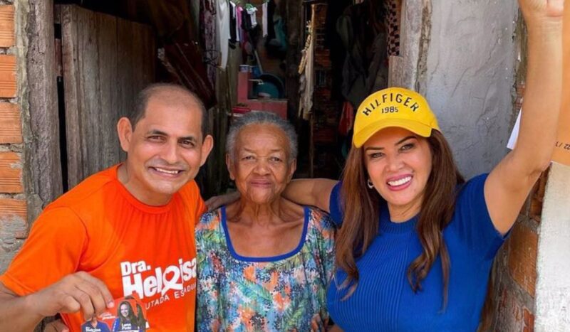 AGENDA POLÍTICA: Lena Pinto percorre o bairro do Mangueirão em Belém