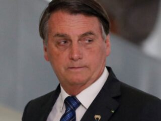 Bolsonaro diz que busca “impor eleições limpas via Forças Armadas”