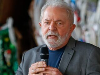 “Vamos fazer os reajustes necessários no imposto de renda”, diz Lula em SP
