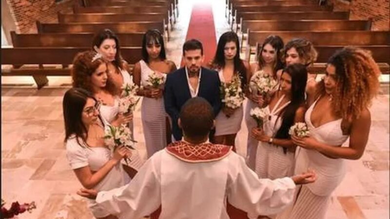 Padre celebra casamento de brasileiro com 8 mulheres