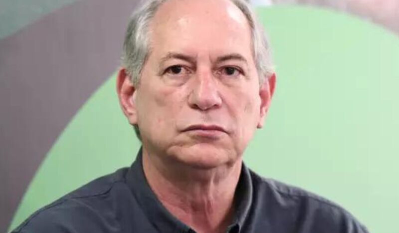 "Nada deterá minha disposição de seguir em frente", diz Ciro em manifesto à nação