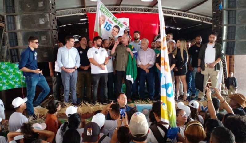 Ciro Gomes se reúne com apoiadores e aliados em Belém