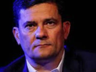 Sergio Moro é alvo de busca e apreensão de material de campanha