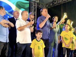 Bolsonaro cita morte de Cristo ao criticar omissão em eleição