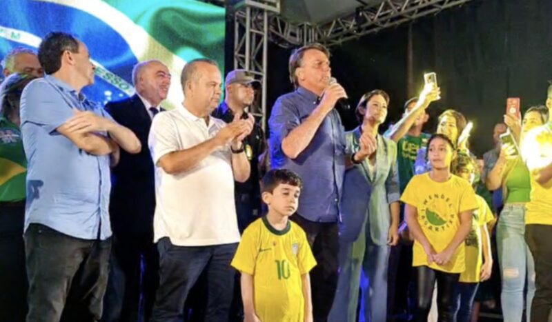 Bolsonaro cita morte de Cristo ao criticar omissão em eleição