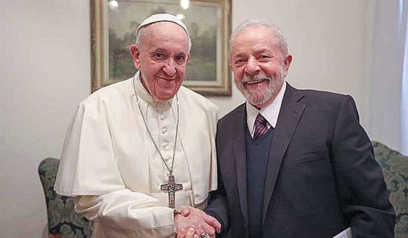 Lula envia carta ao papa Francisco sobre eleições: “Batalha está longe de terminar”