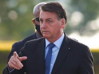 Saques analisados pela PF foram da conta de Bolsonaro, diz Planalto