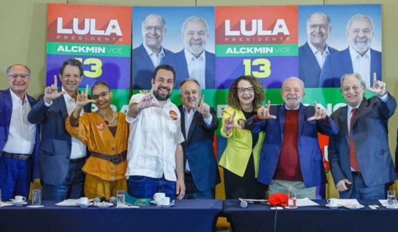 Lula recebe apoio de 8 ex-presidenciáveis nas eleições de 2022