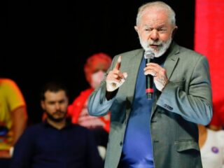 TSE confirma remoção de trechos de ato de Lula com artistas