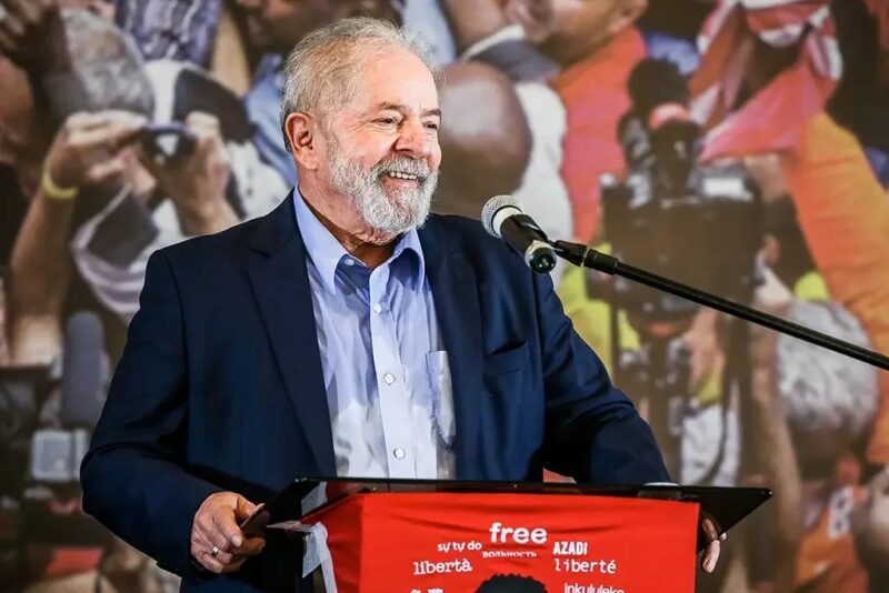 “Nunca utilizamos um Dia da Pátria para campanha eleitoral”, diz Lula