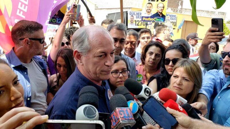 Em Goiânia, Ciro Gomes apresenta propostas de moradias e regularização fundiária