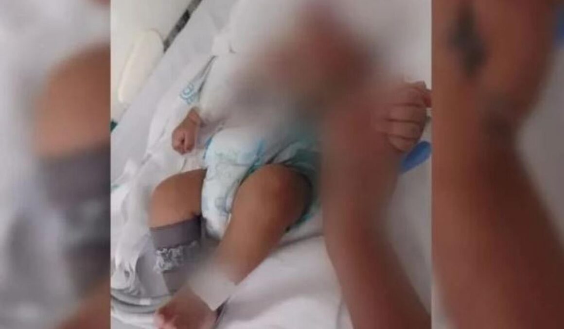 Bebê morre após pai jogar celular nele ao tentar atingir a mulher