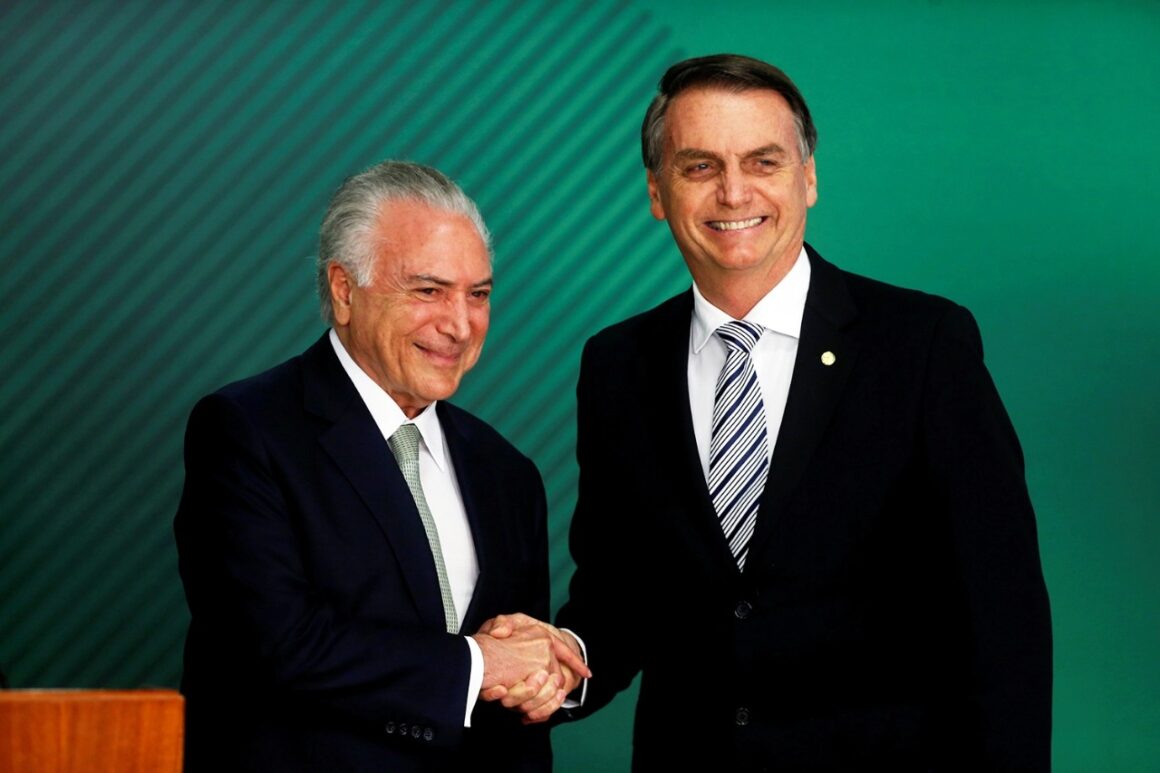 Após pressão de familiares, Temer desiste de apoio oficial a Bolsonaro