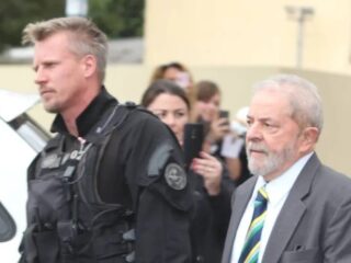 Carcereiro de Lula na PF defende voto no petista contra Bolsonaro: 'Desprezo pelo governo que está aí'