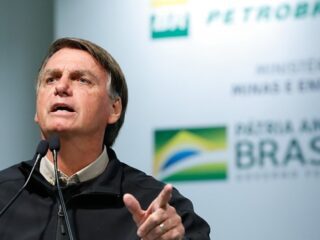 Petrobras segura reajustes por pressão do governo Bolsonaro