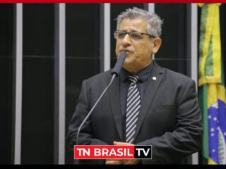 Bolsonaro "Viramos bucha de canhão de golpistas" diz líder dos caminhoneiros no Congresso Nacional