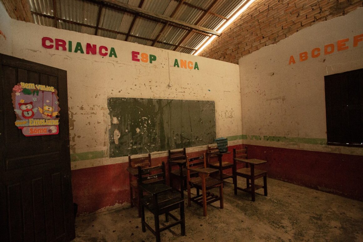 Rombo no MEC: Lula pega educação básica com 34% menos verba que Bolsonaro