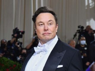 Elon Musk baixa tom e diz que X respeita as leis do Brasil e de outros países