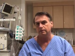 Bolsonaro dá entrada no Hospital das Forças Armadas com dores abdominais