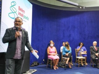 Prefeito Edmilson Rodrigues debate demandas das cidades com equipe de Transição do governo Lula