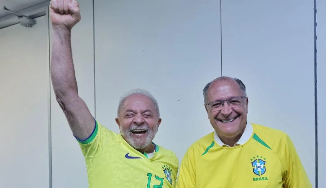 TSE atende pedido de petista e antecipa diplomação de Lula para 12 de dezembro